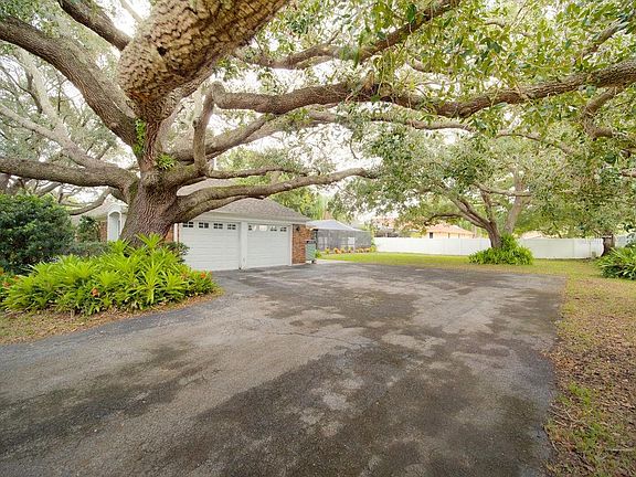 2nd image of 1703 Allens Creek Dr
