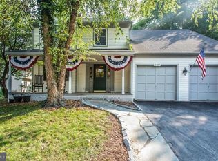 5419 Gladewright Dr, Centreville, VA 20120