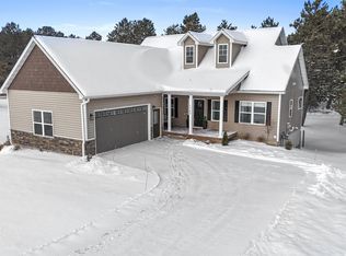 1763 Kymbra Ln, Traverse City, MI 49685