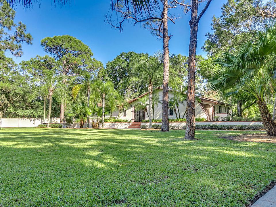 1st image of 2445 Hideaway Ln