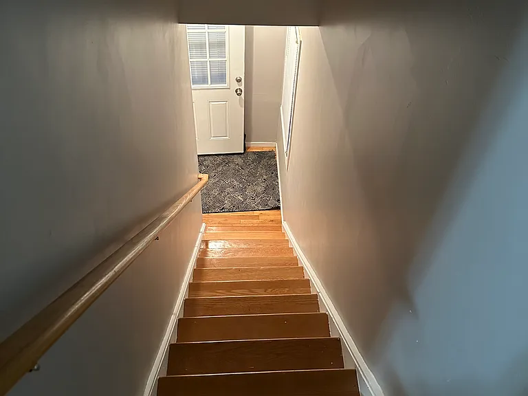 77 Wesley St #2 — Photo 11