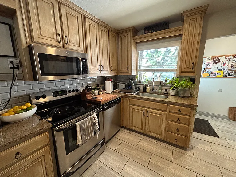 5509 Winton St — Photo 7