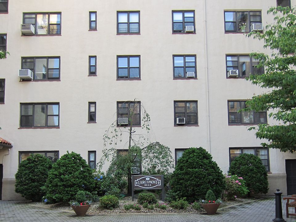 1st image of 17 N Chatsworth Ave APT 4D