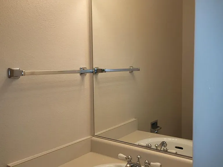 8309 Cirque Dr W #6 — Photo 9