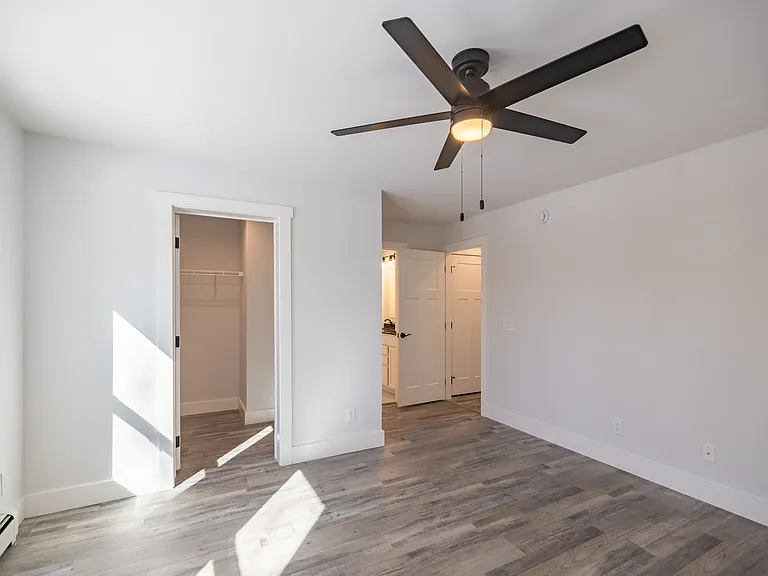17 Streamside Dr — Photo 10