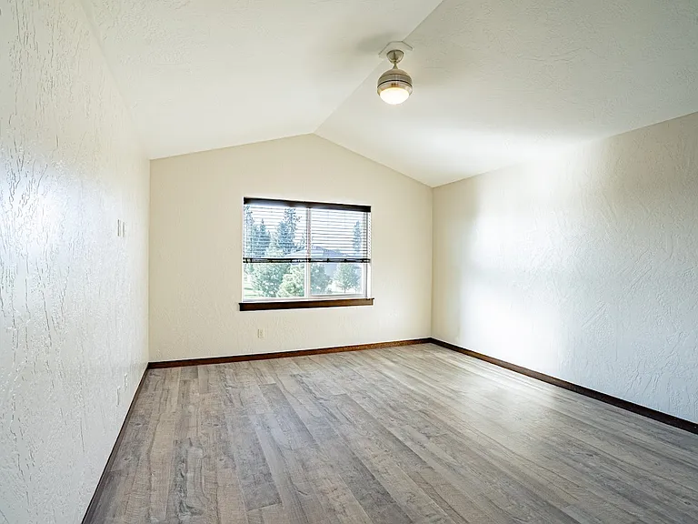 6649 N Madellaine Dr — Photo 15
