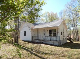 242 Joe Barnett Rd, Jamestown, TN 38556