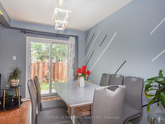 3rd image of 2700 Battleford Rd #34