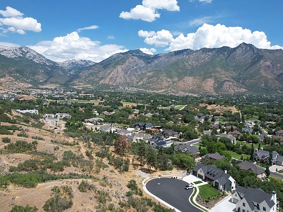 3rd image of 435 Soldier Circle Cir