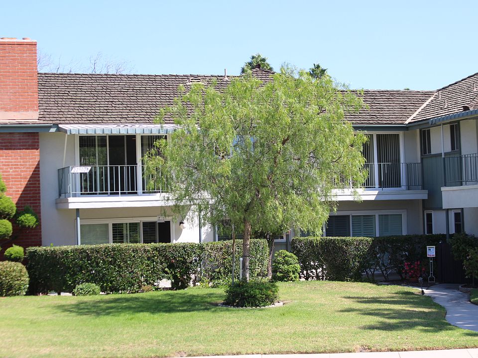 1st image of 22902 Nadine Cir Unit B