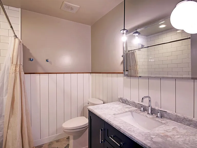 11813 Highland Oaks Trl — Photo 25