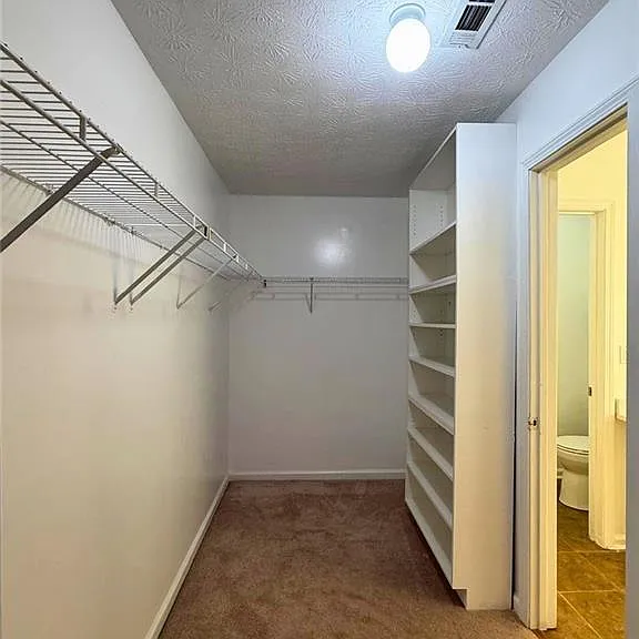 2029 Manor Oak Ln — Photo 24