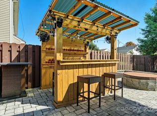 11331 Lamoille Ln, Charlotte, NC 28278