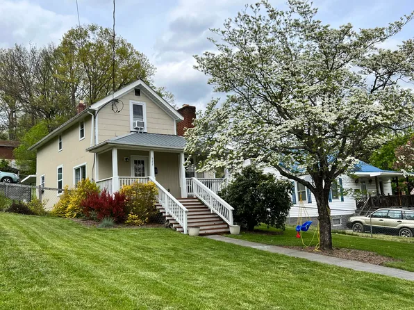 522 Ronceverte Ave, Ronceverte, WV 24970