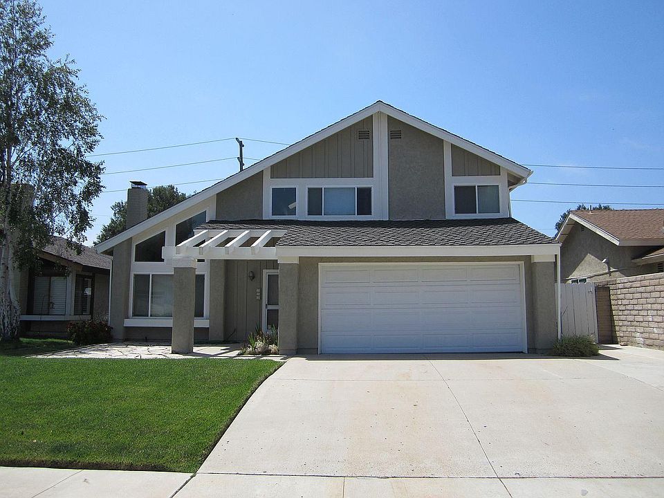 1st image of 723 Paseo De Leon