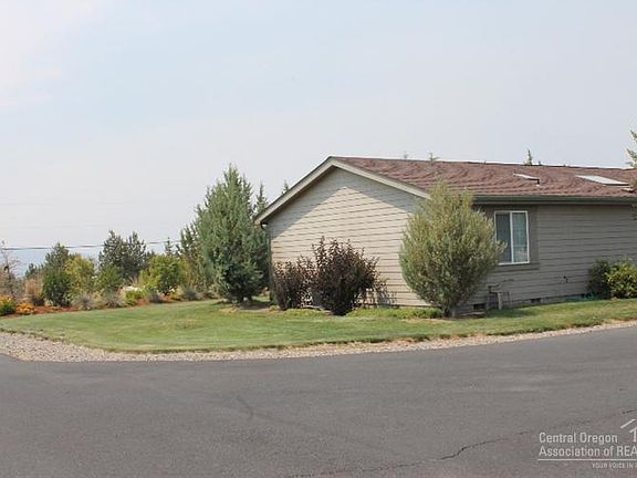 4th image of 13562 SE Cayuse St