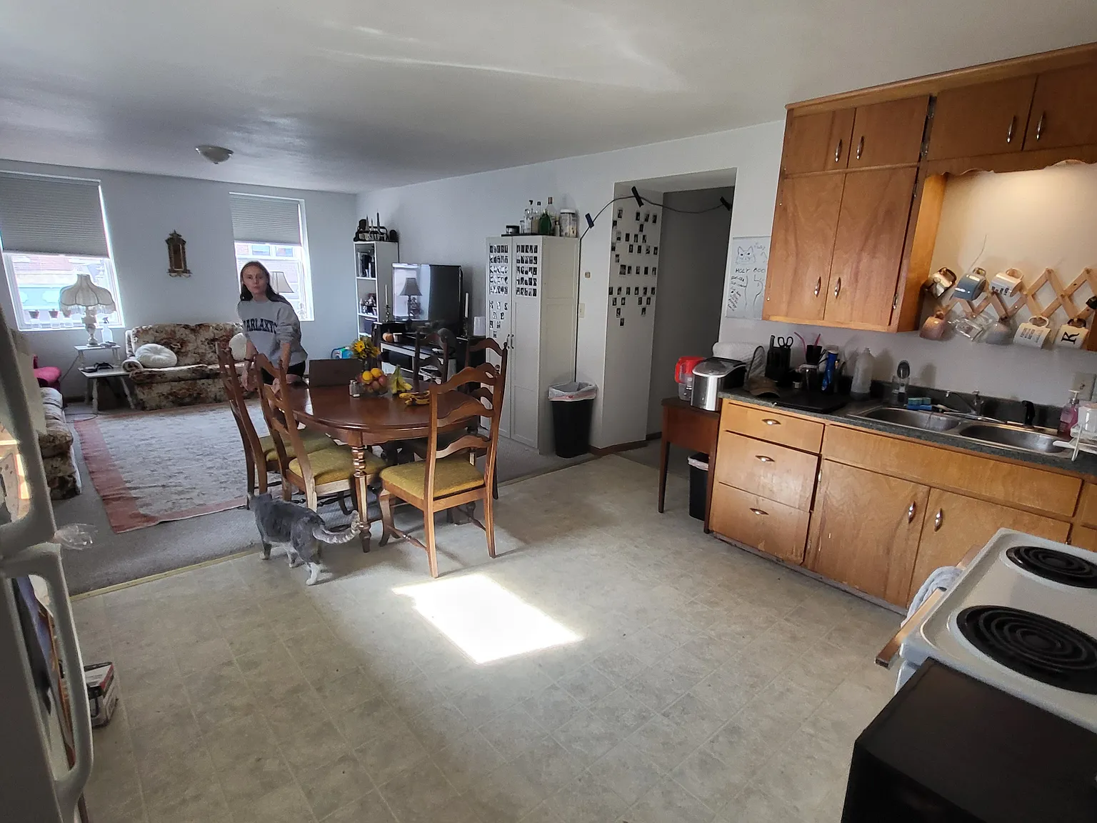 3 bed, 1400 sqft, $1,350 — Photo 3