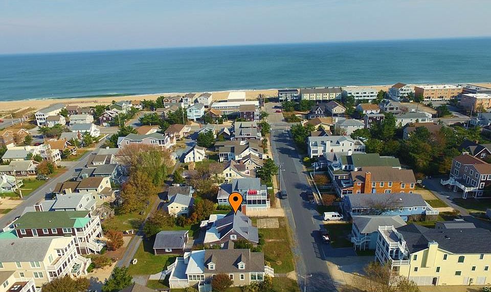 1st image of 117 2nd St