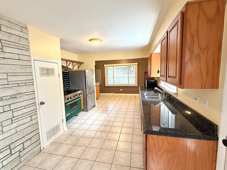 33517 N Greentree Rd — Photo 5