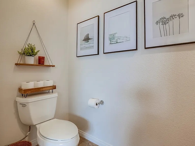 924 Hornblend St #311 — Photo 7