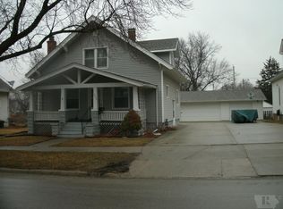 507 E Oak St, Red Oak, IA 51566