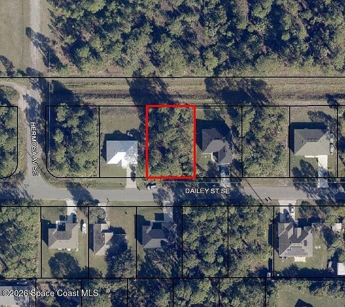 1st image of 325 Dailey St SE