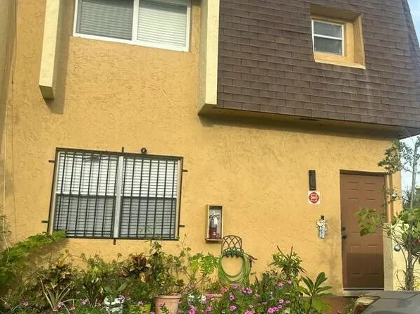 5601 Blueberry Court #157, Lauderhill, FL 33313