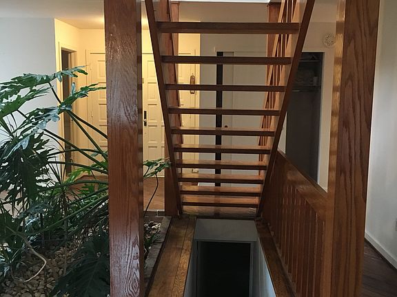 Open staircase