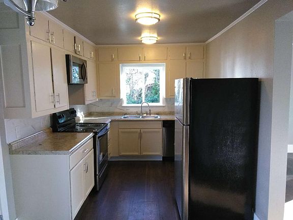 Kitchen with stainless steel appliances