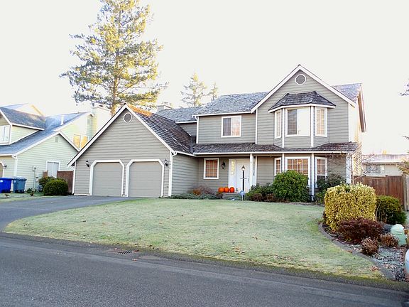 2nd image of 7419 91st Avenue Ct SW