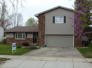 4469 Lawson Dr, Decatur, IL 62526