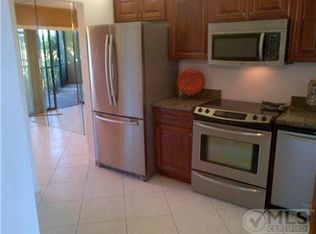 5901 Camino Del Sol APT 102, Boca Raton, FL 33433