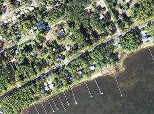 2531 Franklin St, Lanark Village, FL 32323