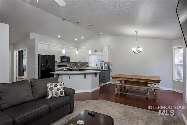 5058 N Ice Springs Way — Photo 4