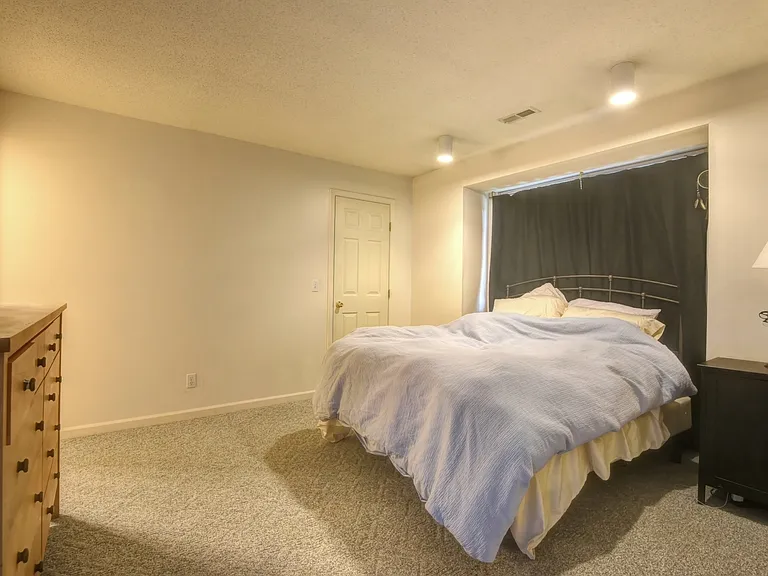 1203 Wesley Ave — Photo 21