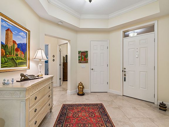 4th image of 7702 Lake Vista Ct Unit 202
