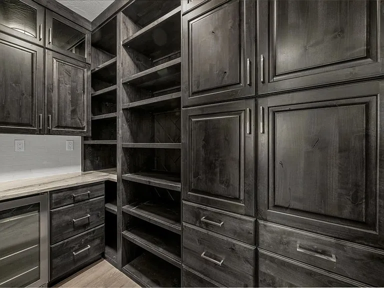 2792 S 3250 W — Photo 8