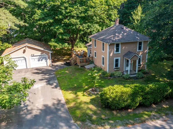 15 Marsh Road, Belfast, ME 04915