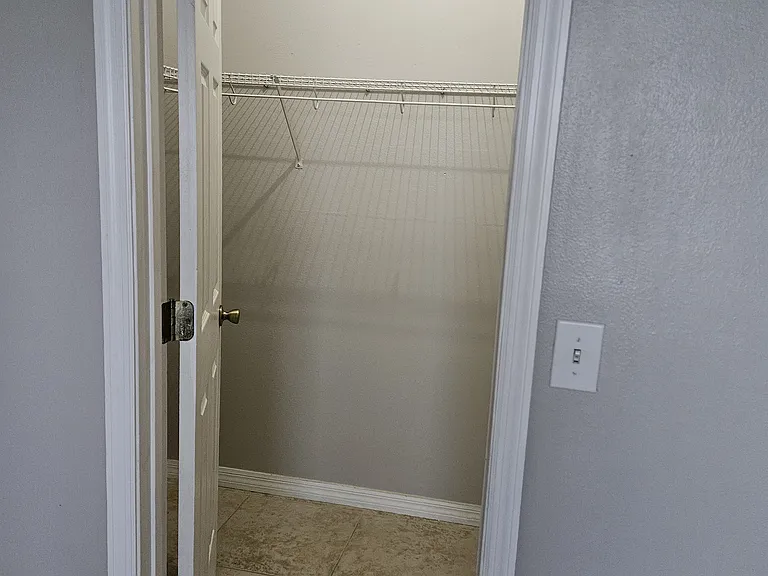 1335 Knollwood Dr — Photo 17
