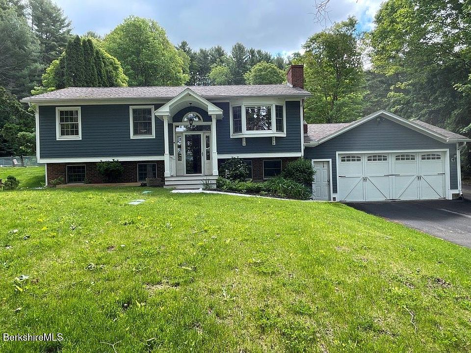 1st image of 851 E New Lenox Rd