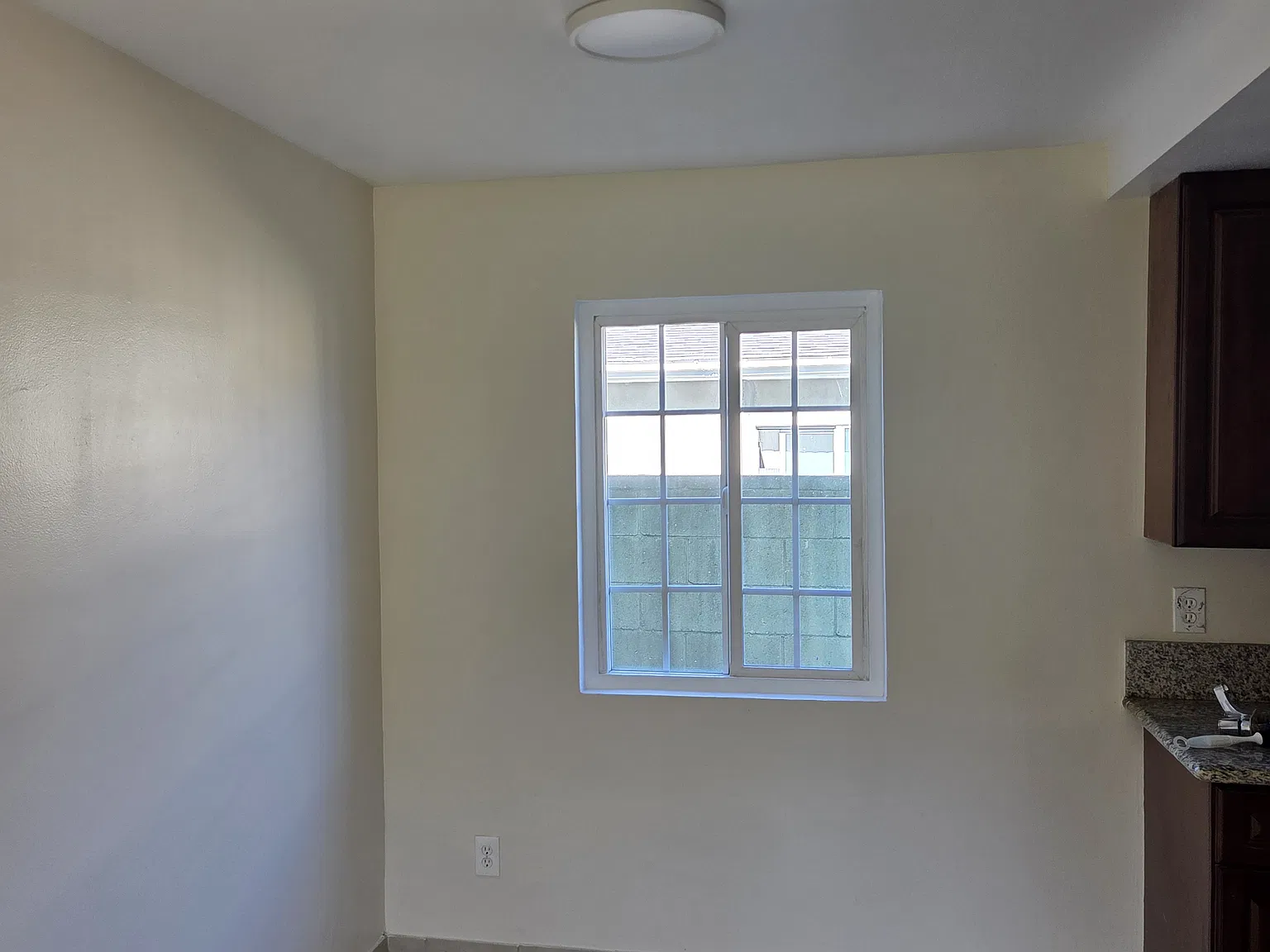 2 bed, 875 sqft, $2,200 — Photo 1