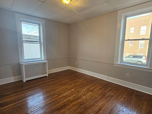 3rd image of 506 N 13th St Floor 1