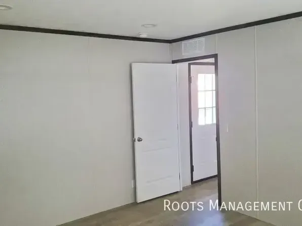 2441 W 250 S Lot 129, Warsaw, IN 46580