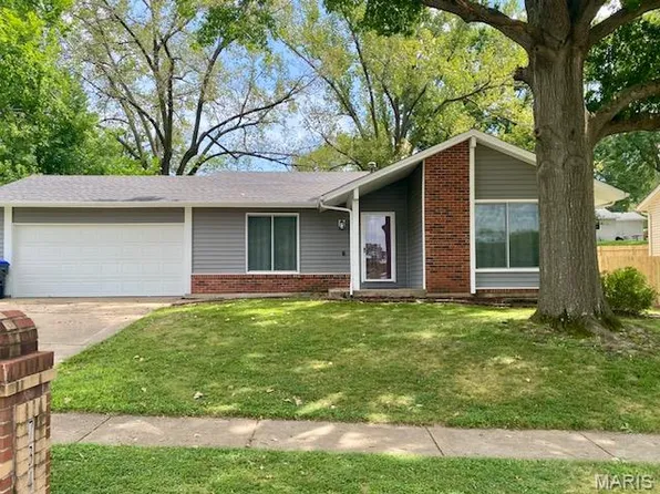 734 Millwood Dr, Saint Peters, MO 63376