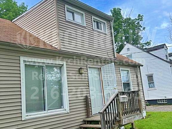 3rd image of 4230 E 164th St
