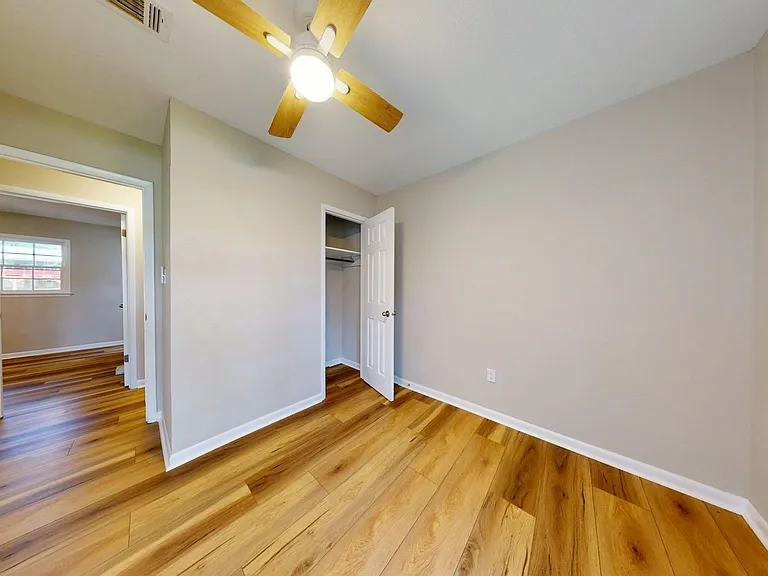 1217 Frederick Rd — Photo 9