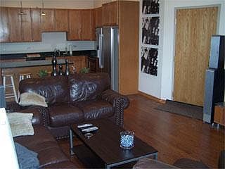 1st image of 1242 N Milwaukee Ave Unit 2B
