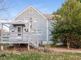 9 Jacintho St, New Bedford, MA 02740