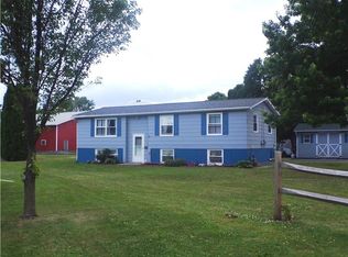 31 Church St, Waterloo, NY 13165