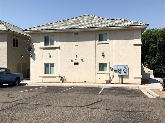 4th image of 1765 Central Ave APT 400